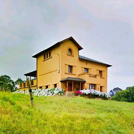 Holiday home Casona Rural En La Costa Asturiana