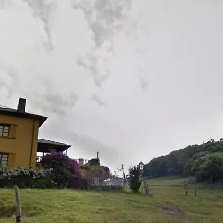 Casona Rural En La Costa Asturiana Queruas