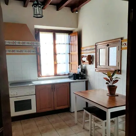Casona Rural En La Costa Asturiana * Queruas